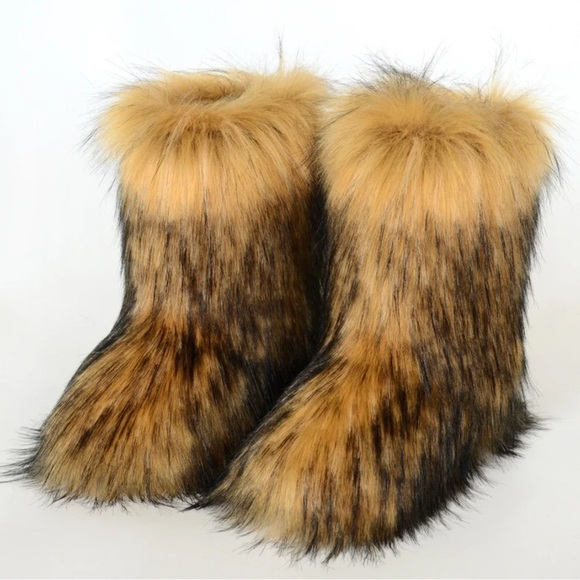 Shoes - Faux Fur Short Boots – Plush Winter Fashion Boots